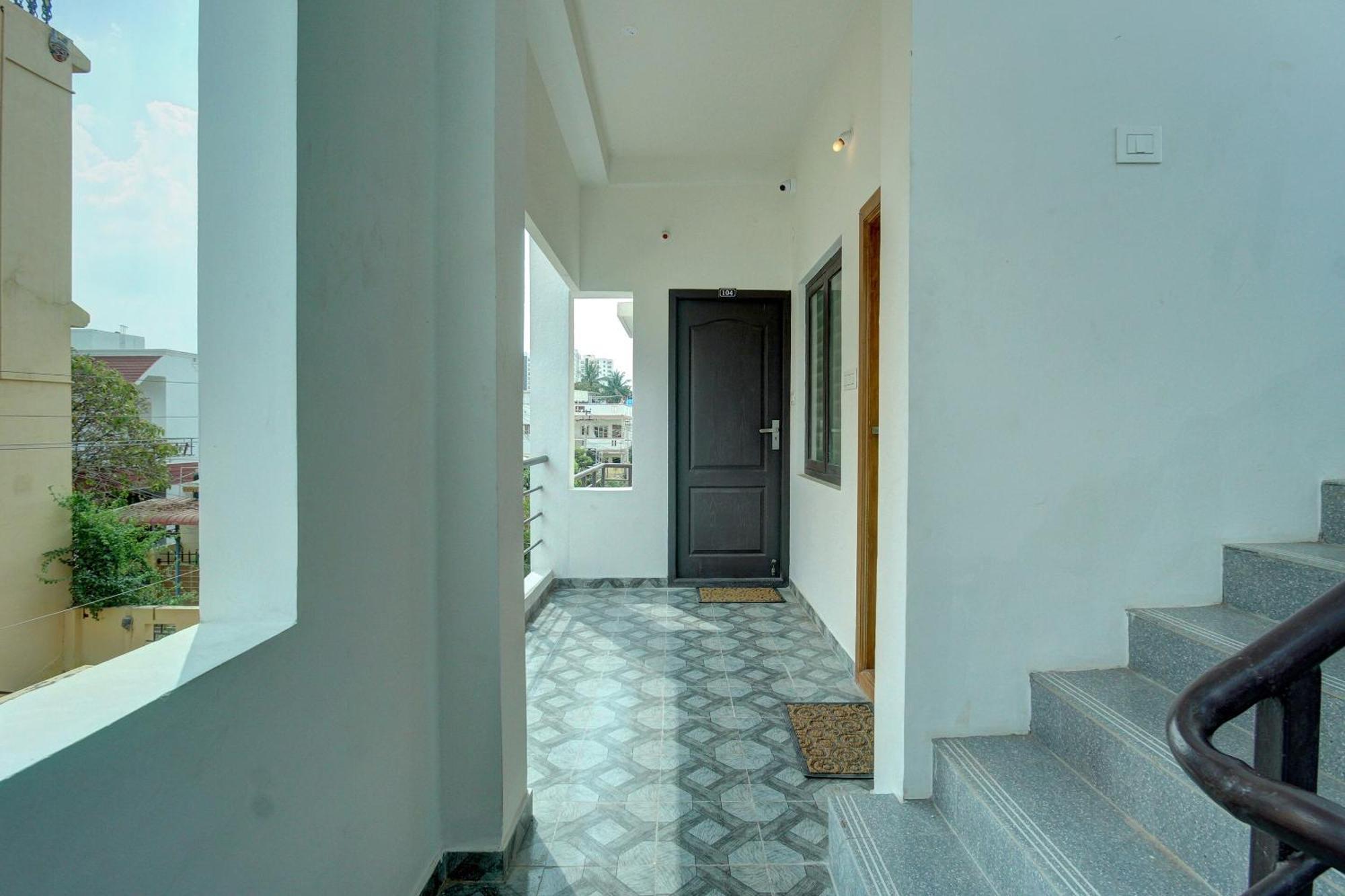 Hotel O Blue Moon Singanallur ภายนอก รูปภาพ